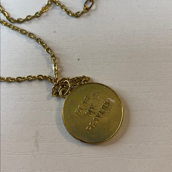 Gold tone necklace - Picture 4 of 5